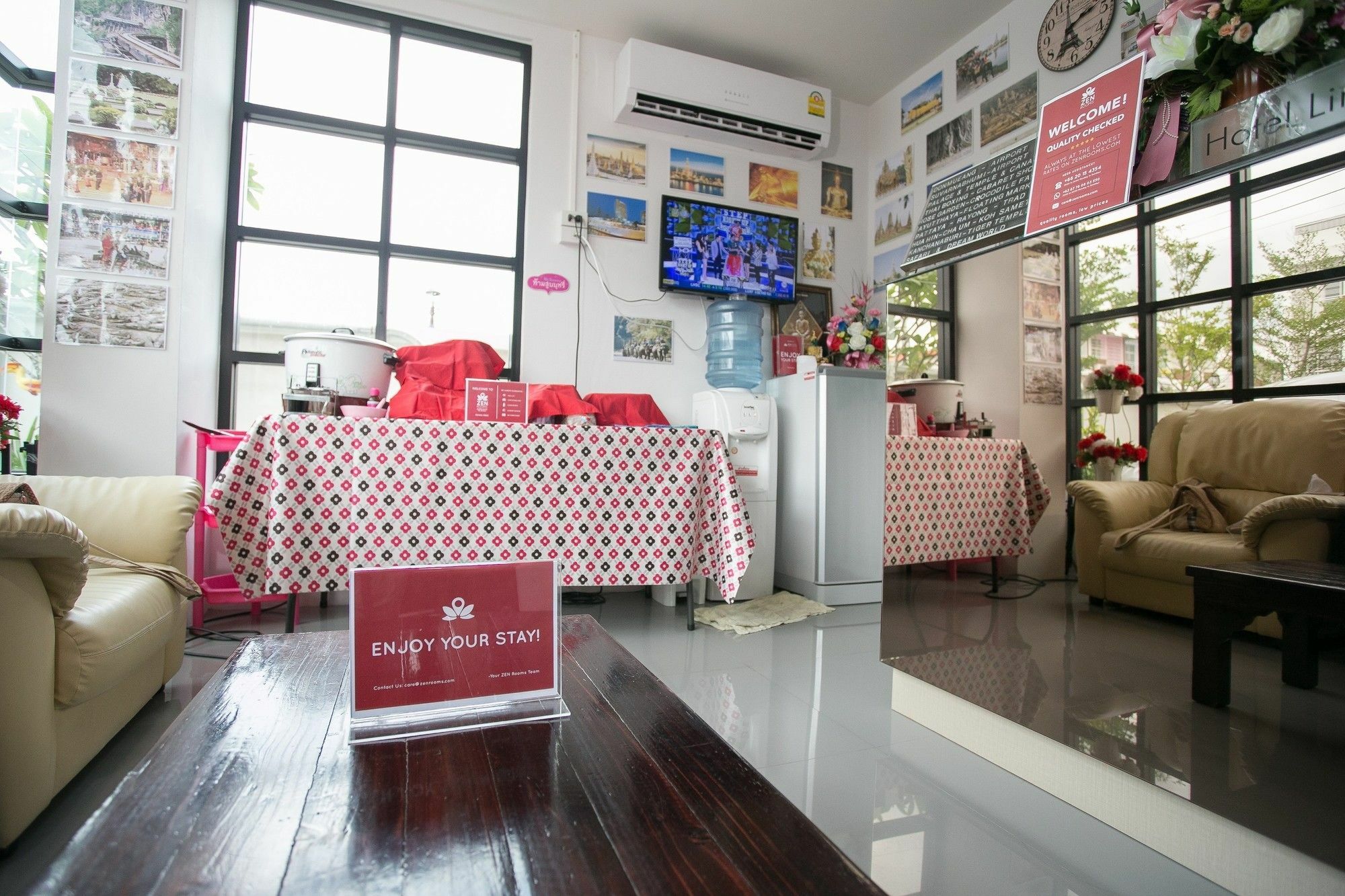 Oyo 127 D-Well Residence Hotel Bangkok Esterno foto